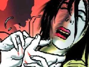 अर्घाखाँचीमा बावुले गरे छोरीको हत्या !